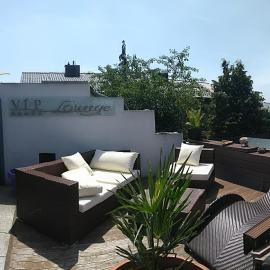Ferienwohnung"VIP MUNICH ALBATROS DE LUXE", hotell i Kirchheim