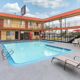 Viesnīca Howard Johnson Suites by Wyndham San Diego Chula Vista BayFront pilsētā Čulavista