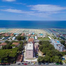 Residence Happy, hotel in Marina di Pietrasanta