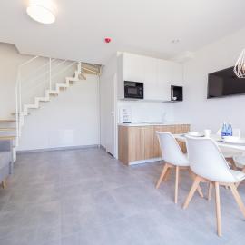 Apartamenty PAX, hotel in Dziwnów