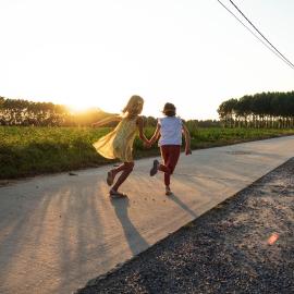 DE SMISHOEVE met kinderpret, dieren en wellness โรงแรมในHeers