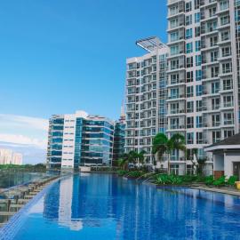 Mactan Newtown Condo, hotel en Isla de Mactán