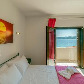 Spela House, hotel in Agioi Apostoli