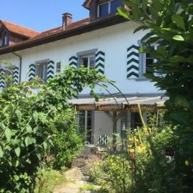 Bodensee Moosburg Biohof am See, hôtel à Güttingen
