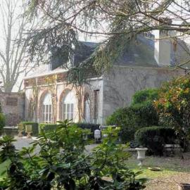 Chambre d'hotes Les Rives de la Tronne, hotel a Mer