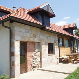 Guest House Glogovac, hotelli kohteessa Kamenica