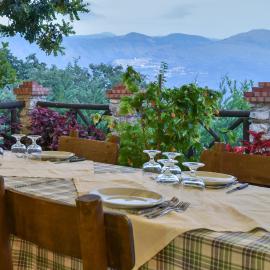 Agriturismo L'Antico Casolare, khách sạn ở Castelcivita