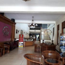 Semeru Park Hotel، فندق في باسورووان