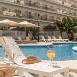 Hotel Salou Beach Family Rentalmar, hotel v destinaci Salou