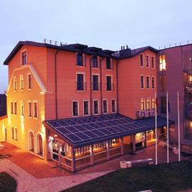 Rezidencija "Prieplauka", hotel v destinácii Alytus