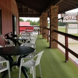 Alexander House Motel, hotel en Park River