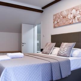 Airport room's Residence Garden