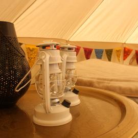 The Valley Bell Tents, Bring Your Own Bedding, hotel a Amroth