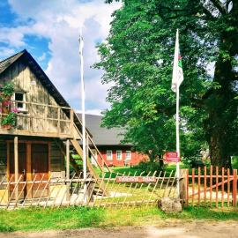 Värava Farm, מלון בPidula