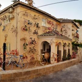 La Casa De Las Bicicletas, hotel u gradu Kasorla