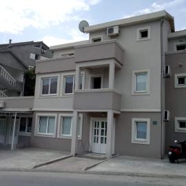 Tara Deluxe Apartment