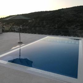 Apartments Angela, hotelli kohteessa Primošten