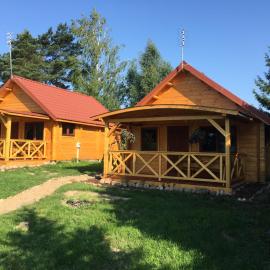 Domki W Sercu Mazur Dla Młodzieży i Dorosłych, hotel en Ryn