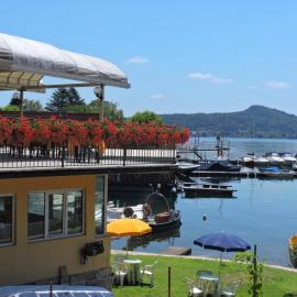 Hotel Capri, hotel u gradu 'Lesa'