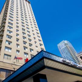Century Plaza Hotel, hotel Vancouverben