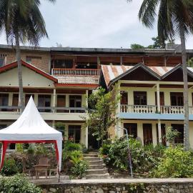 Sibayak Guesthouse, hotel in Tuktuk Siadong