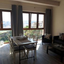 Appartamenti Raggio di Sole, hotel u gradu Kastel del Monte