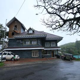 Jays Inn