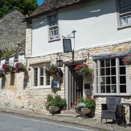The Castle Inn: Castle Combe şehrinde bir otel