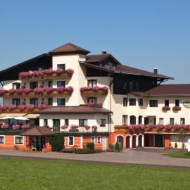 Hotel-Restaurant am Hochfuchs, ξενοδοχείο σε Eugendorf