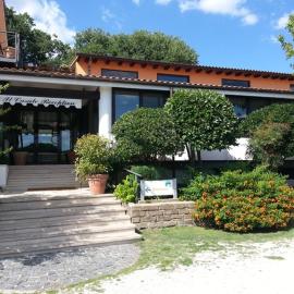 Hotel Il Casale, hotel v destinaci Trevignano Romano