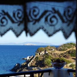 Limnes Home, hotel in Moutsouna Naxos