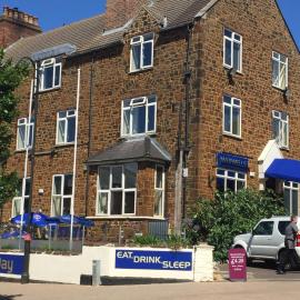 Marine Bar Pub with Rooms, hotel din Hunstanton