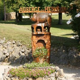 Auberge du Hérisson, viešbutis mieste La Chaux-du-Dombief