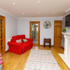 Lomond Serviced Apartments- Inglewood, hotel in Alloa