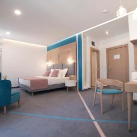 City Nest Modern & Cozy Suites، فندق في بلغراد