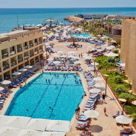 Coral Beach Hotel And Resort Beirut, hotelli kohteessa Beirut