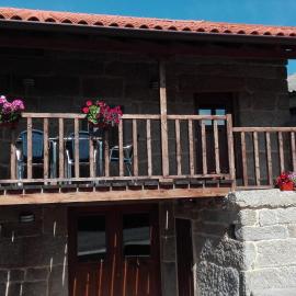 Casa do Xurés, hotel in Maus de Salas