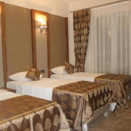 YZE Pırlanta Hotel，馬拉蒂亞的飯店