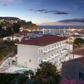 Atheras, hotel in Evdilos