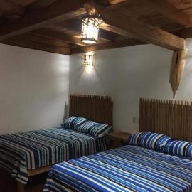 Cabañas La Isla Chacahua, hotel v destinácii Guayabas