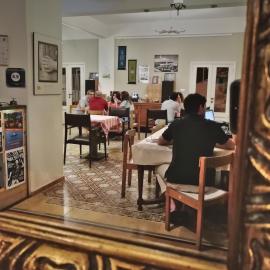 The Grand Meshmosh Hotel, hotel di Beirut
