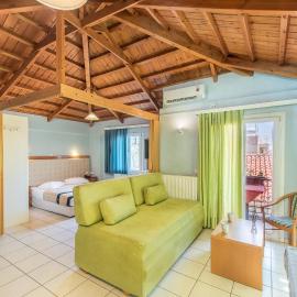 Heliotrope The Studios, hotel a Mytilini