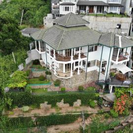 36 Bed & Breakfast
