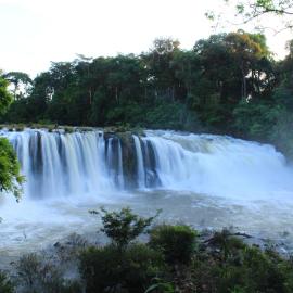 Tadlo Lodge, Hotel in Salavan