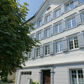 Modernes Apartment in historischem "Haus zur Rose"
