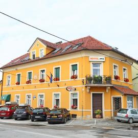 Hostel Sonce, hotel v destinaci Ptuj