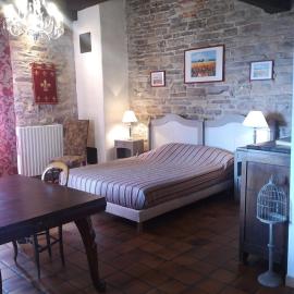 Auberge de La Halle, hotel din Cordes-sur-Ciel
