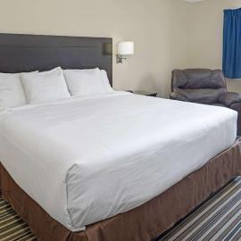 Super 8 by Wyndham Omaha I-80 West, hotel en Omaha
