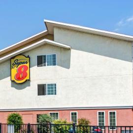 Super 8 by Wyndham Sacramento/Florin Rd, khách sạn ở Sacramento