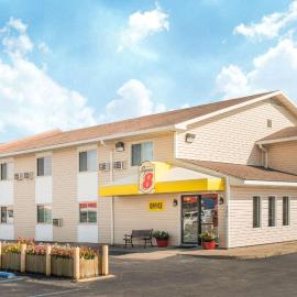 Super 8 by Wyndham Moberly MO, hotel v destinácii Moberly